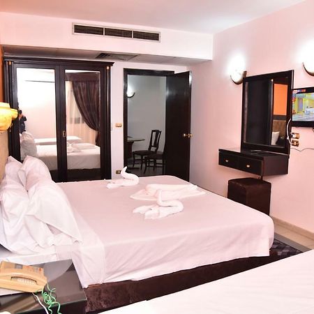 Royal Pyramids Hotel Kair Zewnętrze zdjęcie