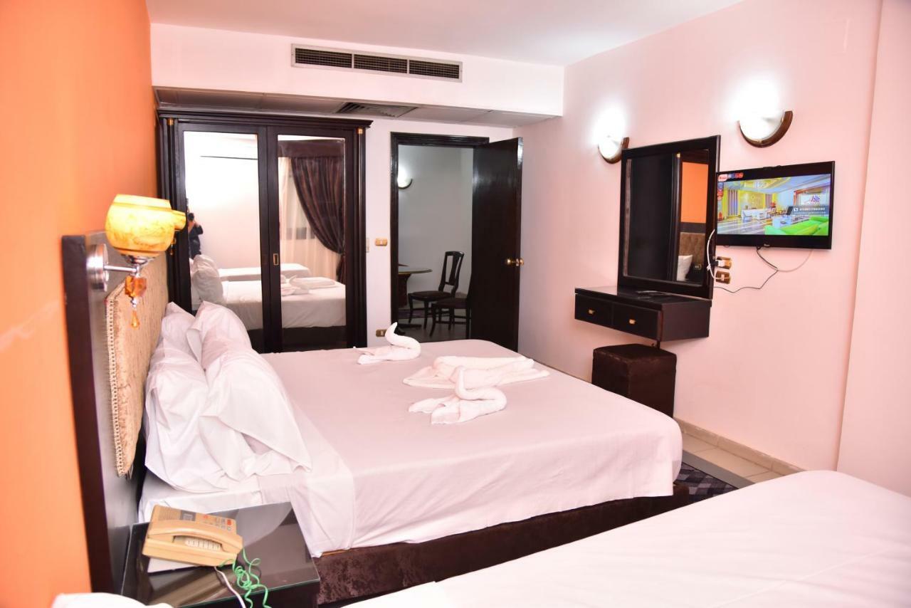 Royal Pyramids Hotel Kair Zewnętrze zdjęcie