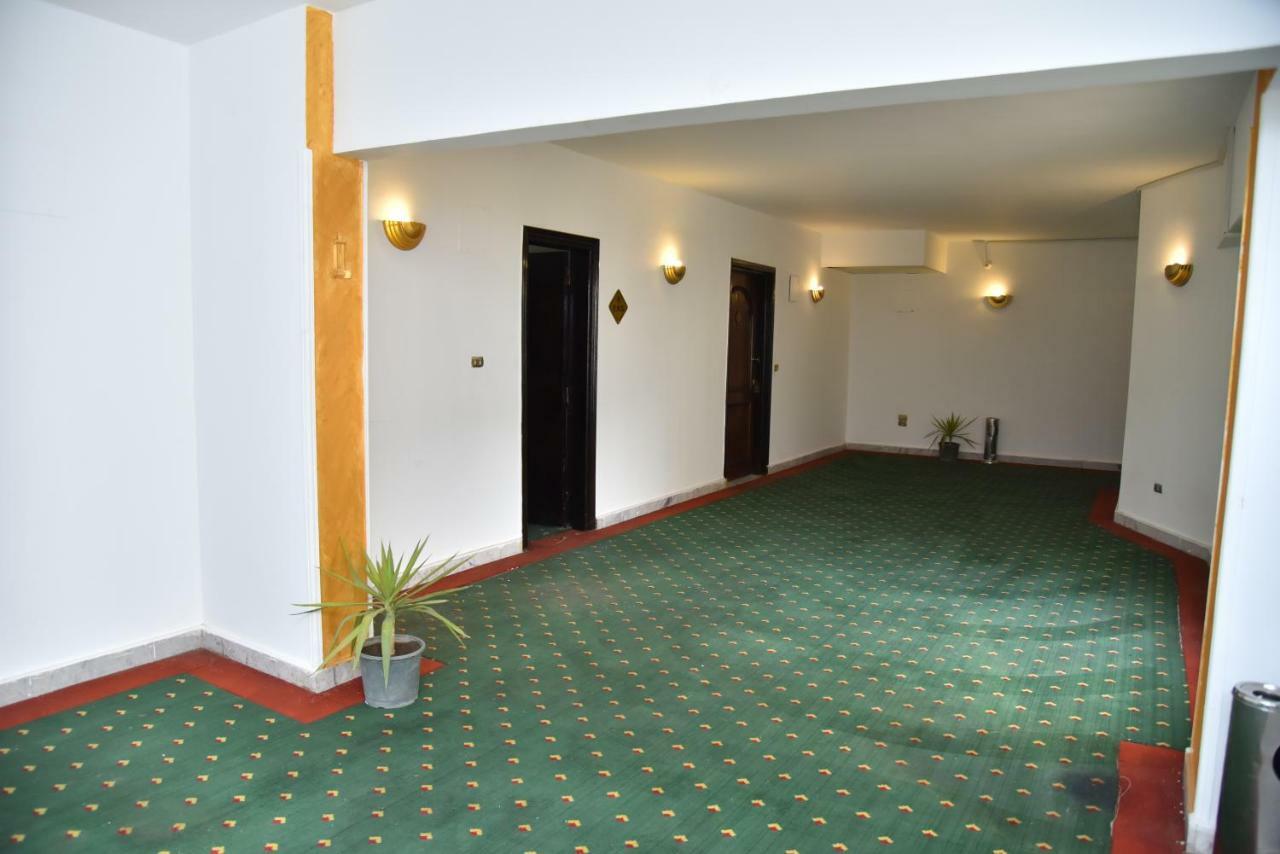 Royal Pyramids Hotel Kair Zewnętrze zdjęcie